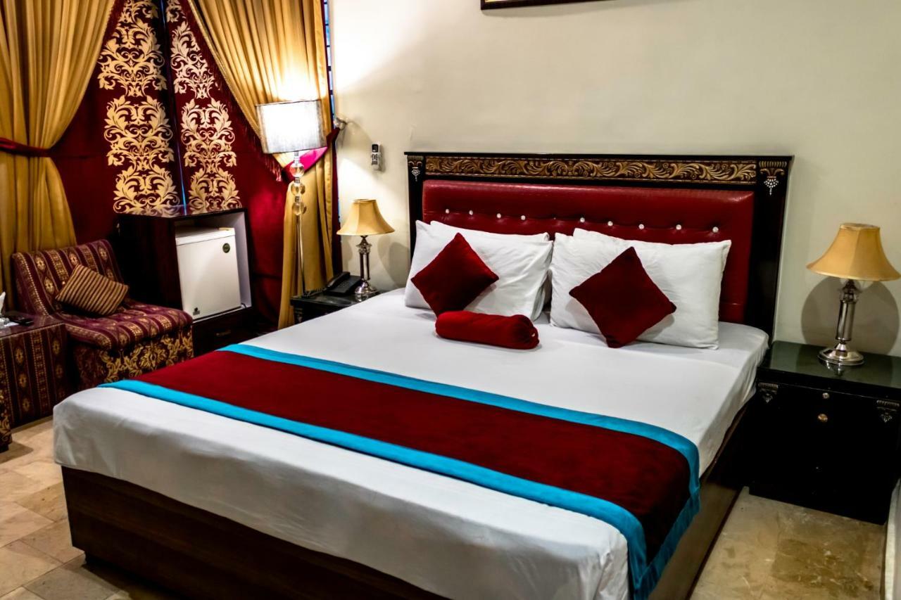 Rose Palace Hotel, Garden Town لاهور المظهر الخارجي الصورة